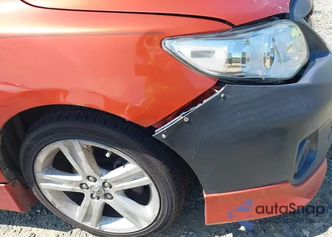 2013 Toyota Corolla S Special Edition z USA, uszkodzony, nr VIN 2T1BU4EE4DC064661